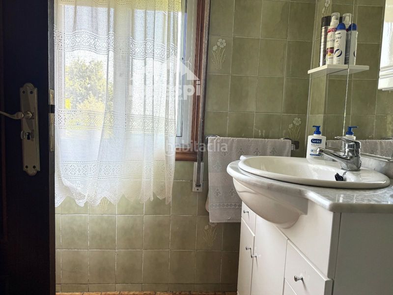Foto e9835352-9045-43f9-bca9-b5d7dc60bb8b. Chalet a cañiza en Cañiza (A)