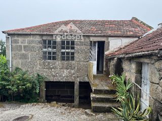 Haus in Melón. A cañiza