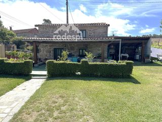Chalet à Arbo. Arbo