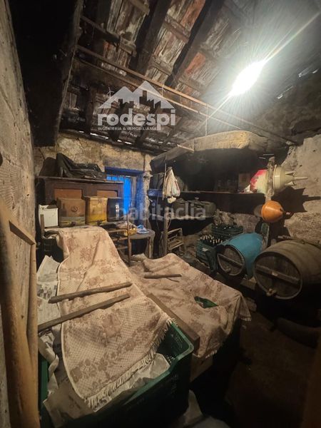 Foto e90d02b8-f4c9-4b4a-8572-8fa4b02d22d3. Casa a Ponteareas