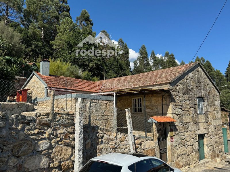 Foto 00b8301c-9c92-450a-8eed-fb8e6ba00541. House with parking in Cañiza (A)