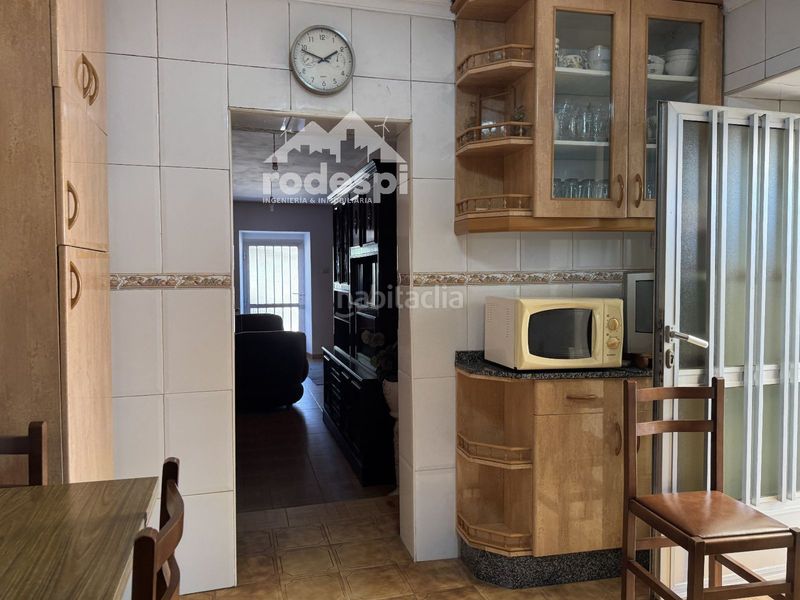 Foto 31c6dce7-16d8-4e96-8452-9953cd5268c6. House with parking in Cañiza (A)