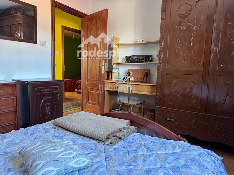 Foto 45214479-41c1-4922-a0f4-89d13343875b. House with parking in Cañiza (A)
