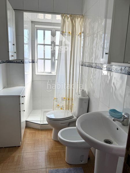 Foto 5d4e4990-f5f1-4e0e-b965-b6a573cd20fa. House with parking in Cañiza (A)