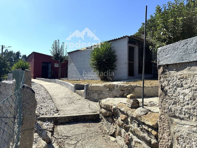 Foto 9667c10d-4652-4b87-993b-ba0032bd3987. House with parking in Cañiza (A)