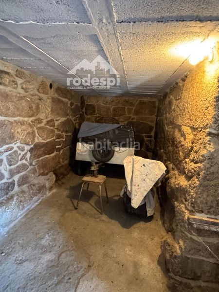 Foto 96f332e2-9767-4fb9-9c6b-3ffb7522cb4d. House with parking in Cañiza (A)