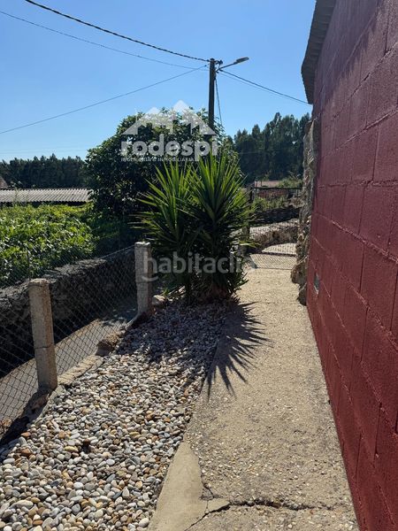 Foto b1dd79f0-71f7-4789-aaca-aca6c4da196a. House with parking in Cañiza (A)