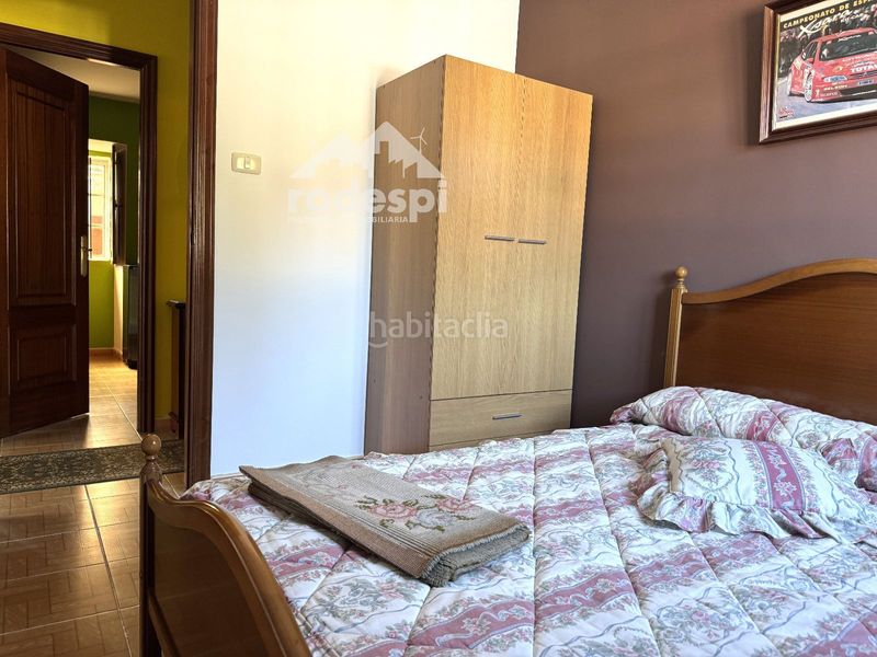 Foto c90f5f10-59a9-4f2b-aa5f-4673d30e88a2. House with parking in Cañiza (A)