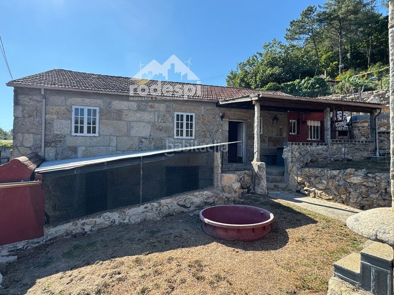 Foto ded5e026-9c2d-41a8-a809-8c01e8f92d7e. House with parking in Cañiza (A)
