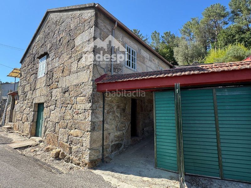 Foto e3a71994-c158-4be5-92e9-f1cb1dd9148c. House with parking in Cañiza (A)