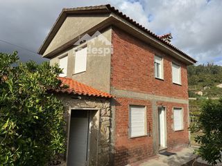 Affitto Casa in Neves (As). Rubios