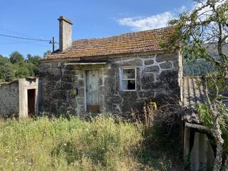 Masia a Crecente. Casa en crecente