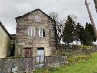 Masia a Covelo (O). Casa para reformar en a lamosa