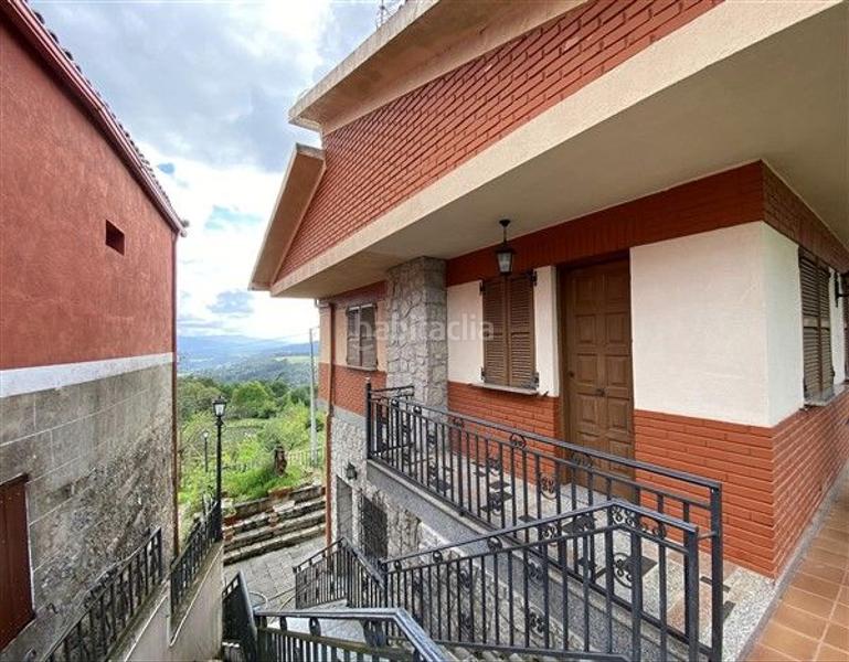 Foto 8adb33da-7661-4136-99b8-641836cb4c4b. Casa  con piscina en Crecente
