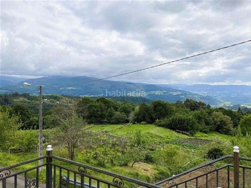 Foto e530509c-6b59-405d-8f39-e1a0e6546640. Casa  con piscina en Crecente
