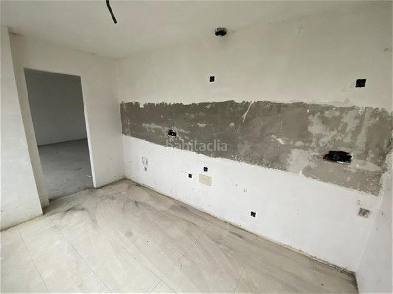 Foto 1e9c4878-449d-445e-a1f1-f07b28d6f793. Edificio  en construcción en teis - en travesía de Vigo - san xoán Vigo