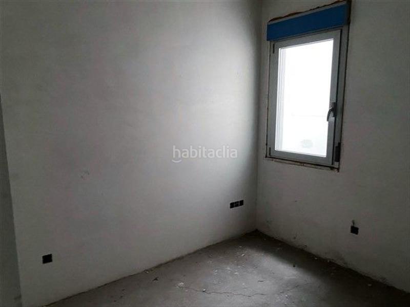 Foto 5c7ffb56-1b39-43aa-8f72-87e4165a8c99. Edificio  en construcción en teis - en travesía de Vigo - san xoán Vigo