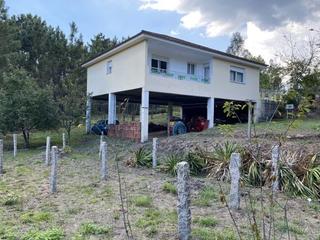Casa a Crecente. Casa a la venta en albeos - crecente