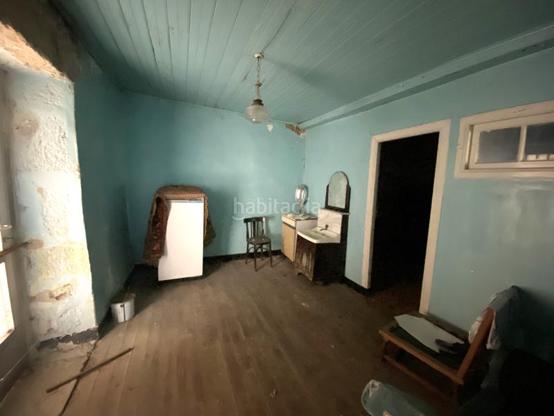 Foto ad030fff-205d-4a6b-a40b-65b4bac8f967. Haus mit parking in Crecente