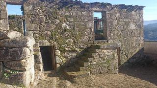 Maison à Crecente. Casa de piedra para restaurar en a cañiza