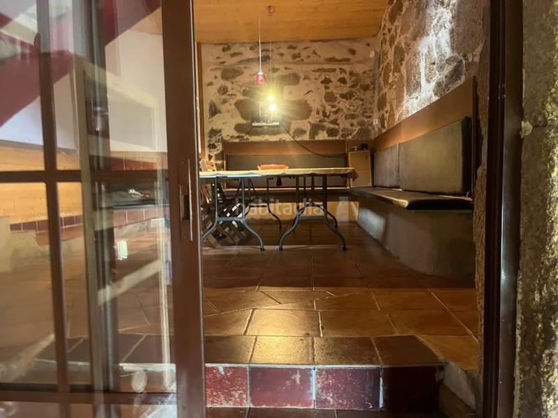 Foto 4f98b5df-bc79-43db-b9a6-5a17eaa6c0af. Casa con camino riscaldamento in Castrelo de Miño