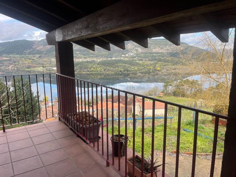 Foto 997217b8-c3b0-4b04-b7fc-b6b51e9f8f13. Casa con camino riscaldamento in Castrelo de Miño