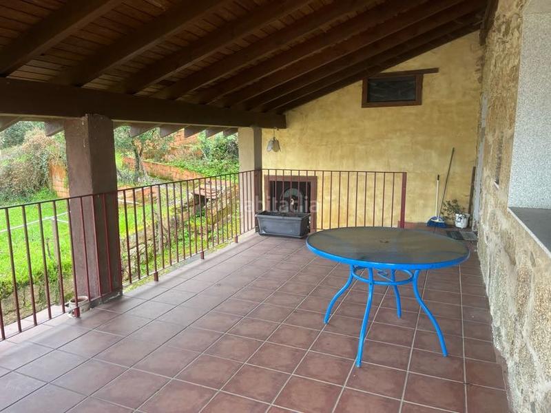 Foto f079964a-b8cc-4a03-9e21-b530aaf2aa19. Casa con camino riscaldamento in Castrelo de Miño