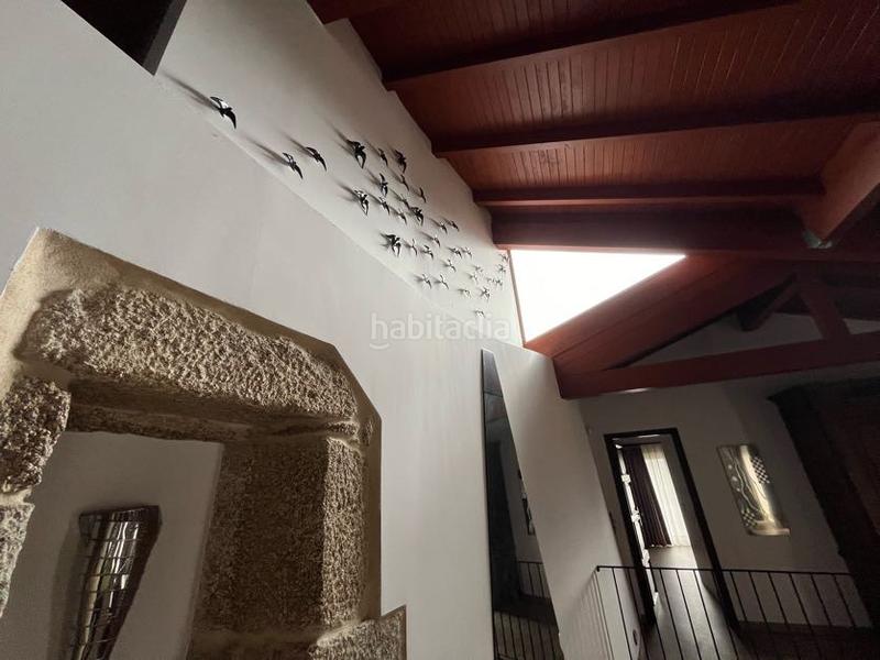 Foto d076640f-bf6c-42ad-a4cd-058cfb5ea11d. Casa adossada a Beade