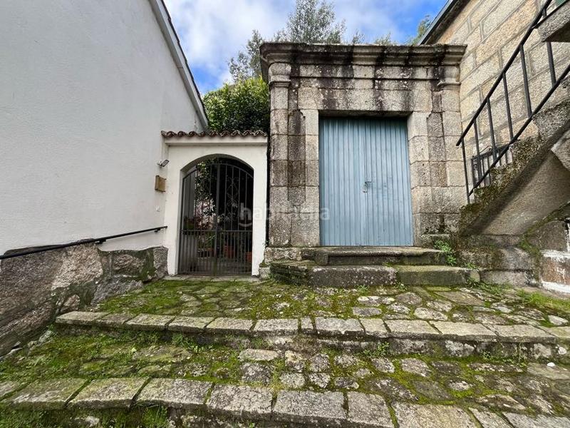 Foto d76a735f-970c-430e-a6a9-45434fbdb619. Casa adossada a Beade