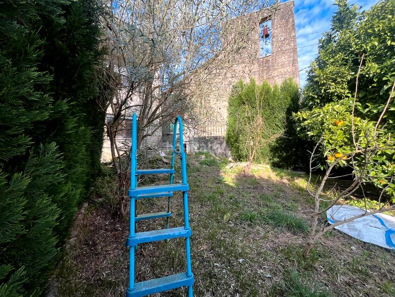 Foto 3b0ef786-099c-45b7-9860-2ec0348be623. Chalet amplia casa en as neves en Neves (As)