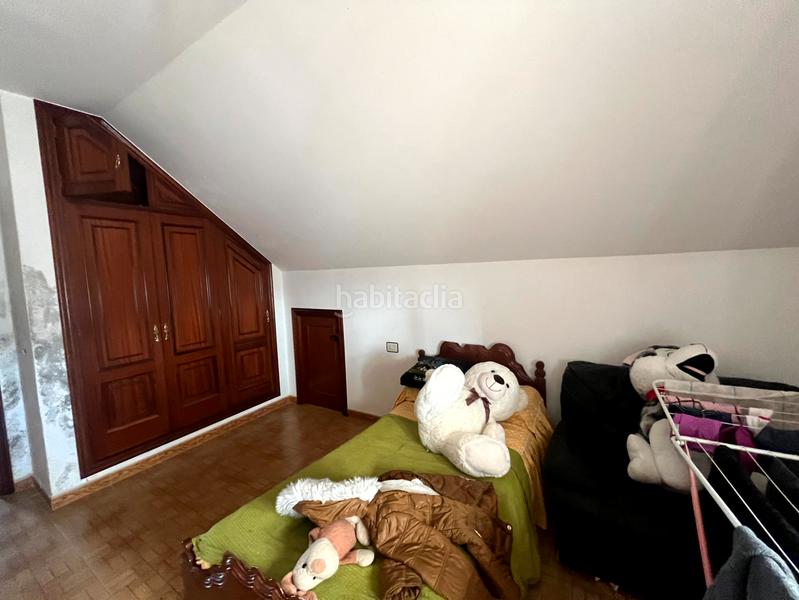 Foto 66f720e9-04c9-4c3a-bb6b-ad3664aee2dc. Chalet amplia casa en as neves en Neves (As)