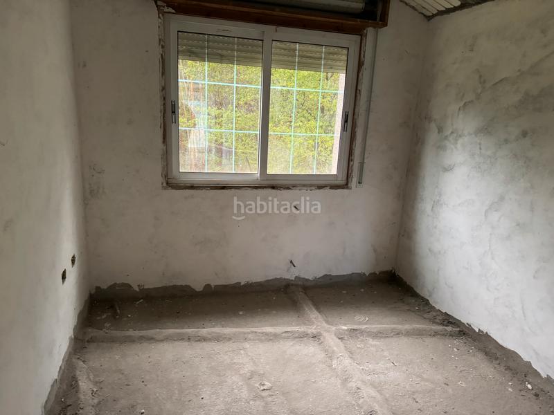 Foto 24c4961d-a1f4-44aa-a85c-599cacf5c0bc. Chalet  independiente en venta en Mos