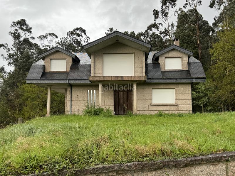 Foto d4025632-6d62-4d57-b90d-23df14a3a3e8. Chalet  independiente en venta en Mos