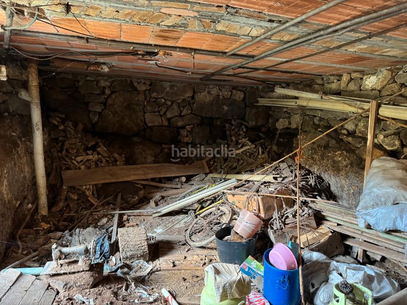 Foto f119c256-ac12-4fc9-9016-a77d334b1f23. Casa amb calefacció a Covelo (O)