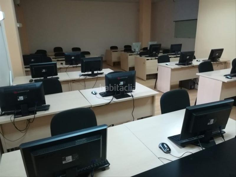 Foto 3628d73e-6513-403d-bcf0-bb42d6ab3646. Location local commercial dans Ponteareas