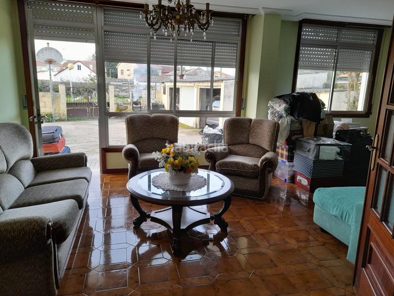 Foto 4ec01036-d468-4f66-9f87-499625732a3d. Edificio  a la venta en Baiona