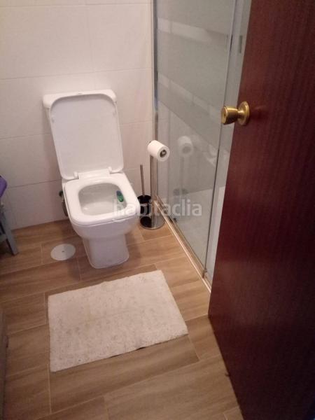 Foto a835a782-e87b-4ccd-8d77-030e1d5966b4. Edificio  a la venta en Baiona