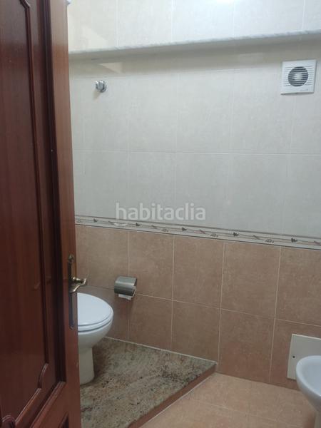 Foto d5a85dfe-e717-43b1-9761-6b7ca681c6f3. Edificio  a la venta en Baiona
