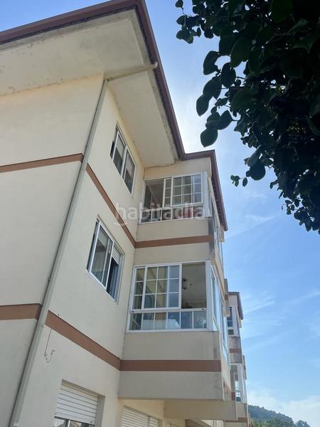 Foto dbbb74f6-5e4d-45e9-93de-4eb51b173de0. Edificio  a la venta en Baiona