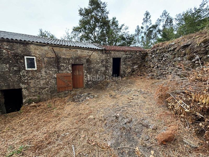 Foto 3610e85c-0284-45d5-b8b8-956a129a5849. Finca rústica casa para restaurar cerca de a cañiza en Cañiza (A)