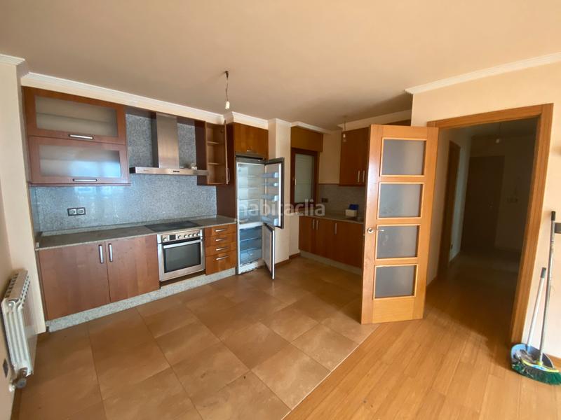 Foto cb783f9a-4d41-4db9-a9ed-ca08fb6f99b8. Edificio  a la venta en Crecente