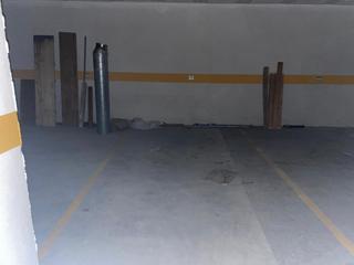 Parking voiture à Cañiza (A). A la venta plaza de garaje