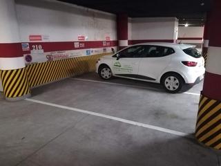 Parking voiture  Rúa de jenaro de la fuente. Plazas de garaje a la venta en parking callle jenaro de la fuent