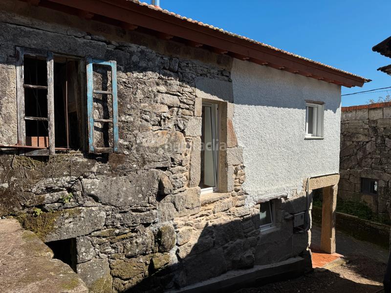 Foto 0a4893df-b288-4d6d-8957-4f96eddbef68. Casa adossada a Melón