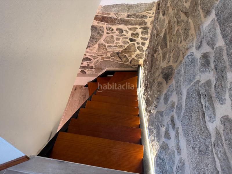 Foto 1951d441-236b-4f99-a94b-bc4bdb08844f. Casa adossada a Melón