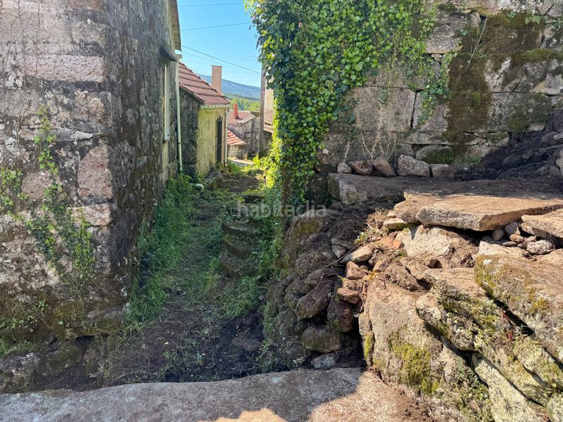 Foto 783828b1-b358-4c49-ab7a-e7dc09e46069. Casa adossada a Melón