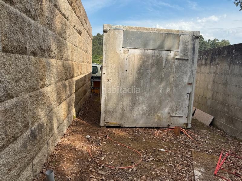 Foto bcb54504-a471-4c31-87c8-40439008741d. Locale commerciale con riscaldamento in Arbo