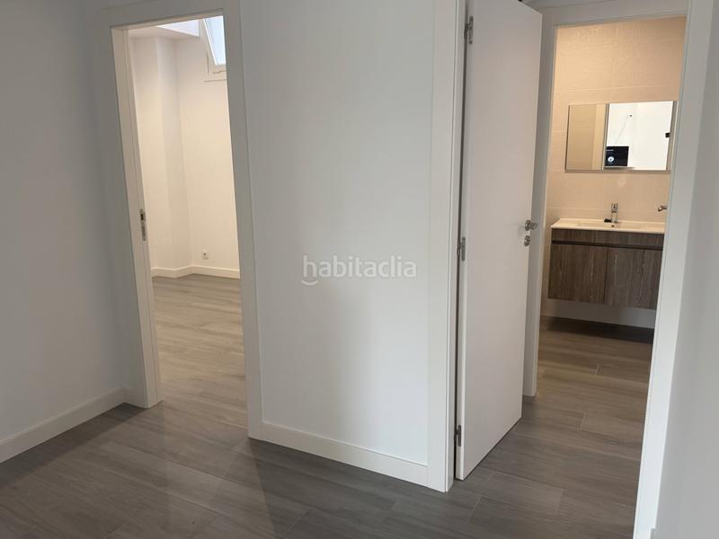 Foto 13838fd4-1512-48b0-990f-941177ba7ad9. Pis amb calefacció a Lavadores Vigo