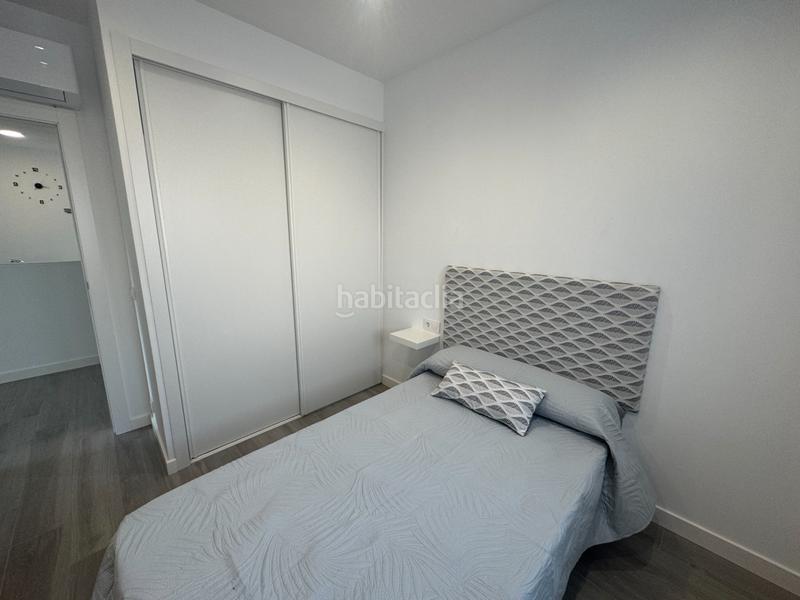 Foto 56363703-851c-435c-8e6b-bc8b3a0f4194. Pis amb calefacció a Lavadores Vigo