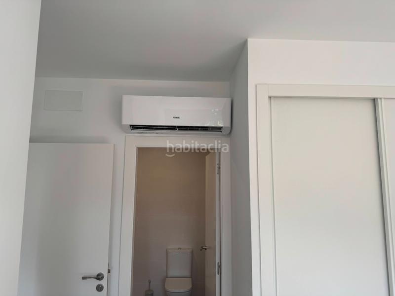 Foto dde2975f-78b4-433d-96ec-a9f88b3ea50a. Pis amb calefacció a Lavadores Vigo